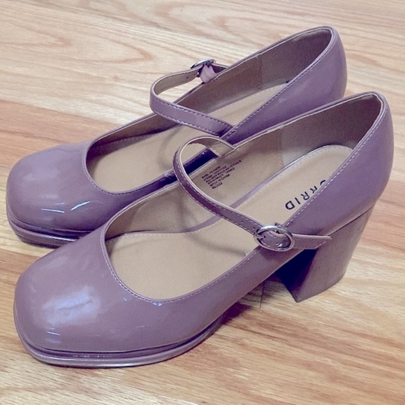 Torrid Patent Leather Mary Janes Pumps shoes Womens 10.5W Rose Balletcore chunky - Picture 1 of 11